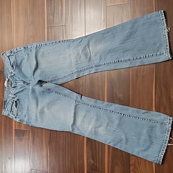 Levi's Well-Loved 515 Boot Cut Jeans, size 8 Medium, light wash - Picture 5 of 12